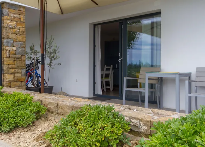 N&N Apartments And Rooms By Locap Group